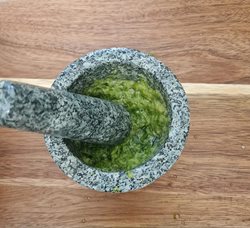 מכתש ועלי אבן גרניט 7*9 ס"מ סולתם