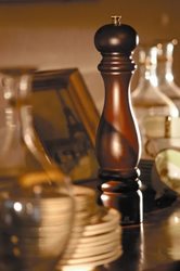 Paris U'select עץ כהה מטחנת מלח, 18 ס"מ